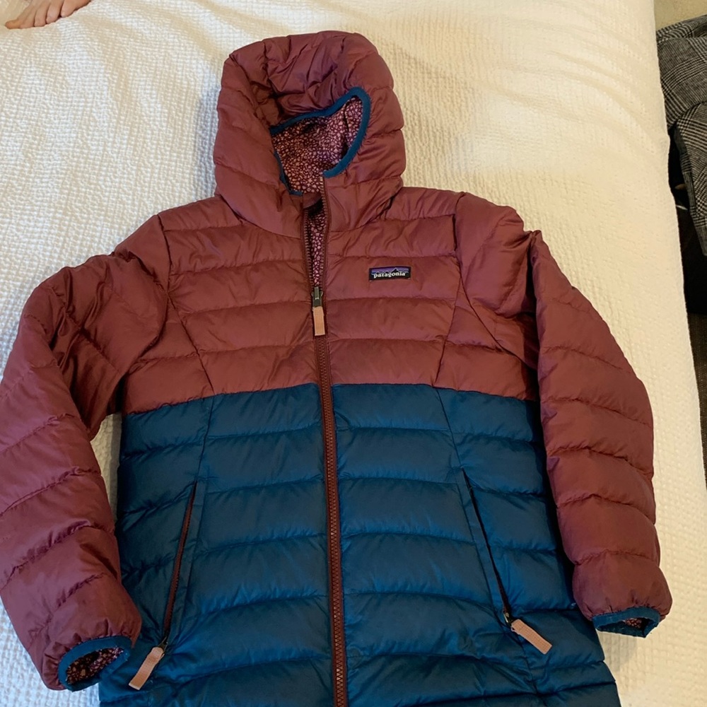 Child’s Patagonia ski jacket size 10-12